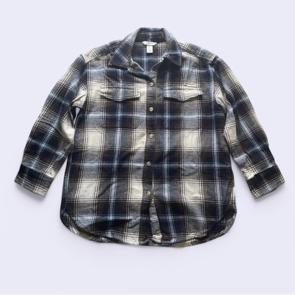 Flannel Plaid Button-Up Shirt